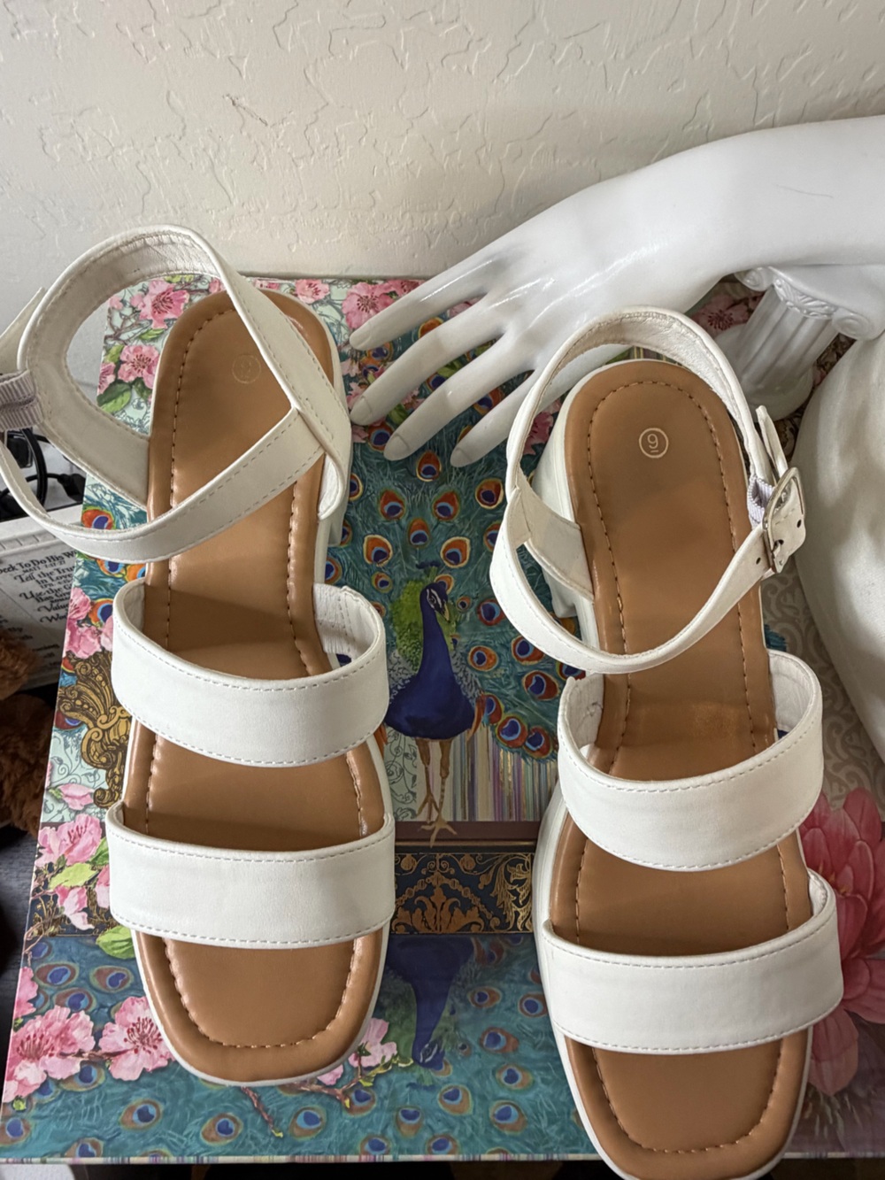 Mysoft White Chunky Platform Lug Sole Sandals (Size 9) - Picture 2 of 5